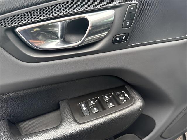 used 2018 Volvo XC60 Recharge Plug-In Hybrid car, priced at $24,588