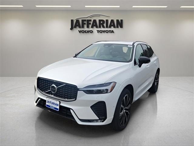 new 2025 Volvo XC60 car, priced at $55,360