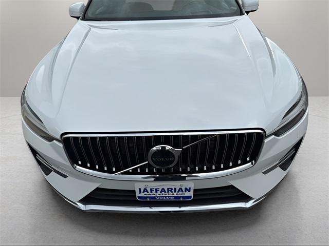 used 2022 Volvo XC60 car, priced at $40,688