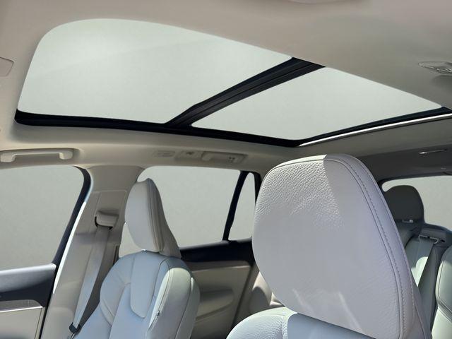 used 2024 Volvo XC90 Recharge Plug-In Hybrid car, priced at $54,500