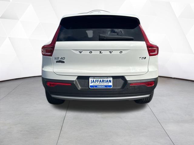 used 2019 Volvo XC40 car, priced at $18,288
