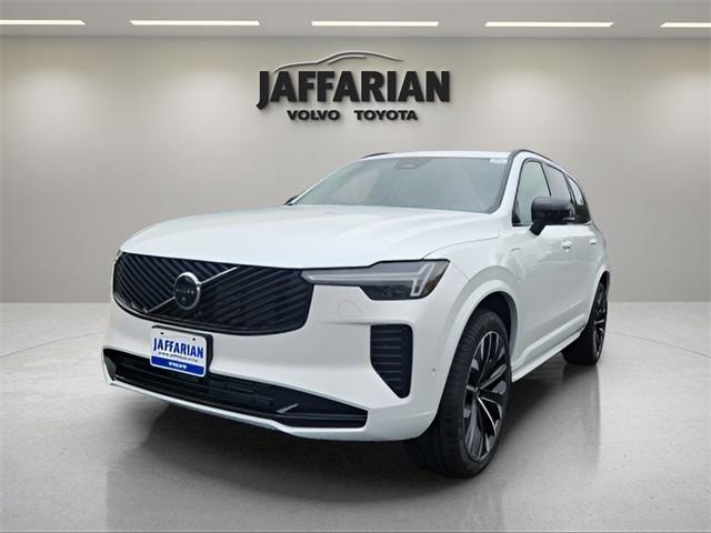 new 2026 Volvo XC90 Plug-In Hybrid car, priced at $91,035