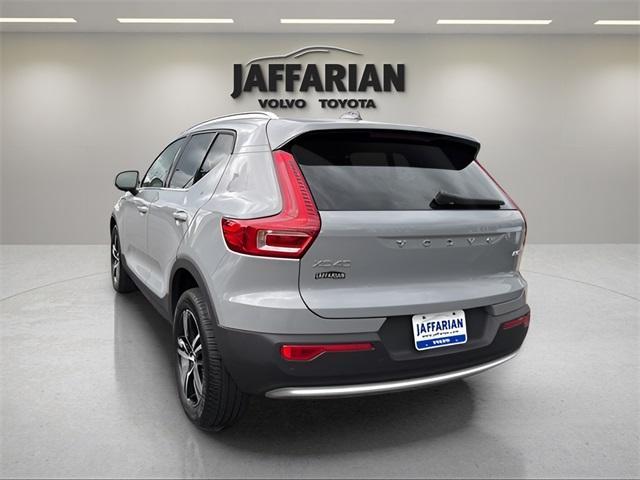 used 2025 Volvo XC40 car, priced at $34,900