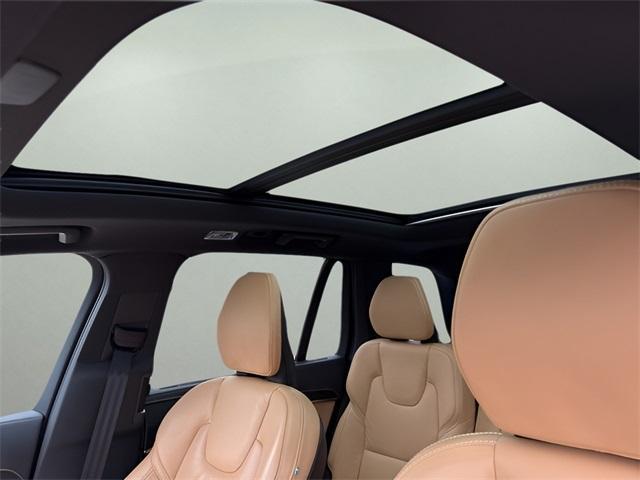 used 2022 Volvo XC90 car, priced at $45,788