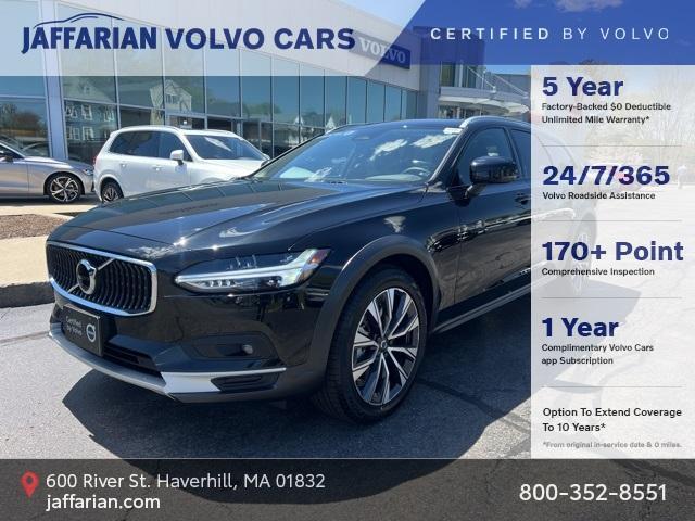 used 2023 Volvo V90 Cross Country car, priced at $49,991
