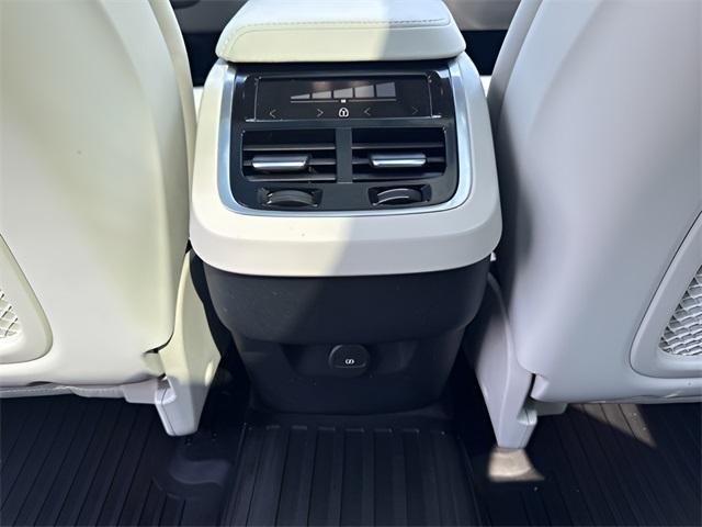 used 2022 Volvo XC60 car, priced at $39,500