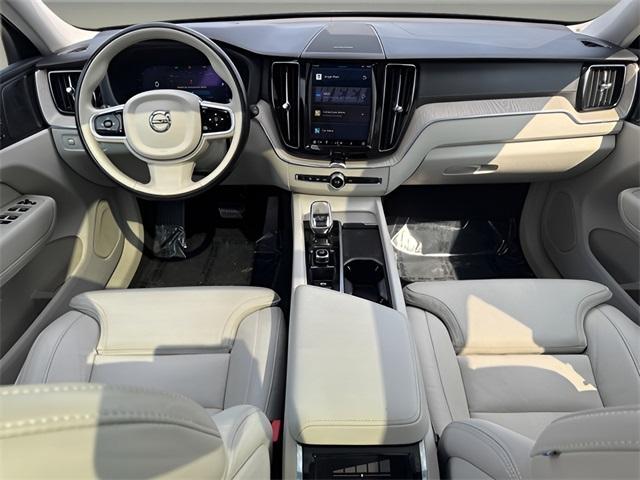 used 2022 Volvo XC60 car, priced at $39,500