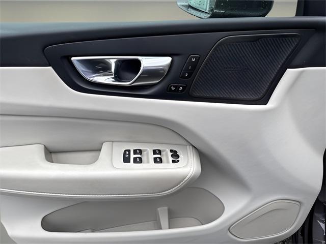 used 2022 Volvo XC60 car, priced at $42,467