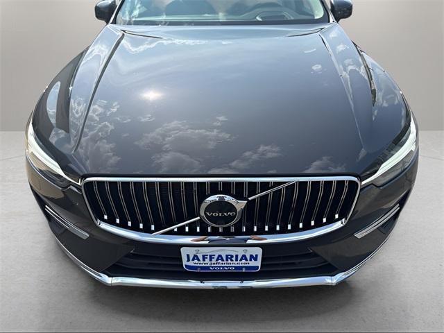 used 2022 Volvo XC60 car, priced at $39,500