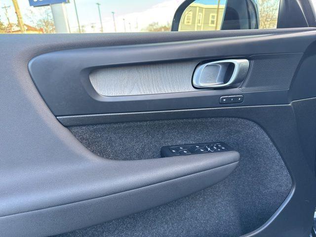 used 2025 Volvo XC40 car, priced at $31,500