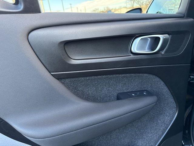 used 2025 Volvo XC40 car, priced at $31,500