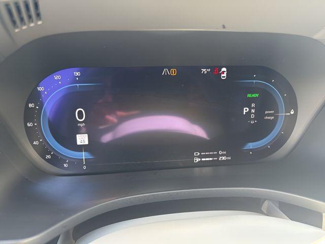 used 2024 Volvo XC60 Recharge Plug-In Hybrid car, priced at $48,500