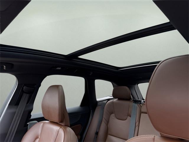 used 2023 Volvo XC60 car, priced at $43,999