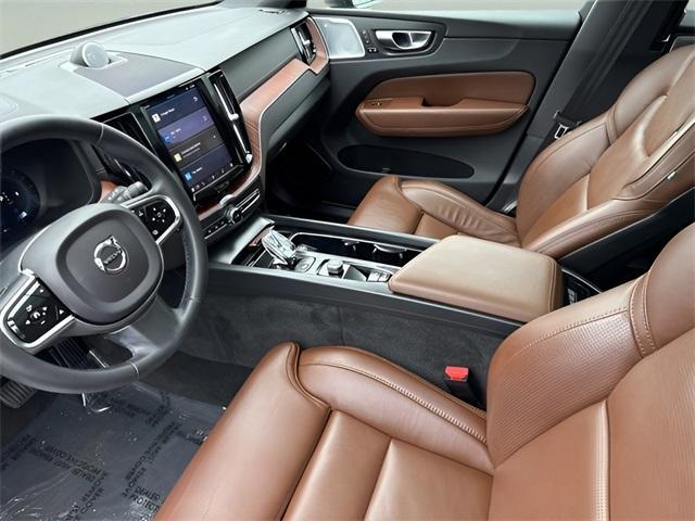 used 2023 Volvo XC60 car, priced at $43,999