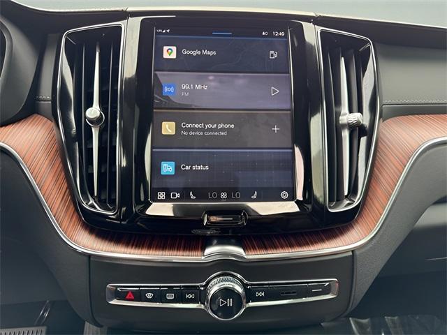 used 2023 Volvo XC60 car, priced at $43,999