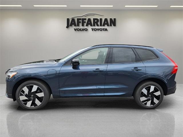 new 2025 Volvo XC60 Plug-In Hybrid car, priced at $66,235