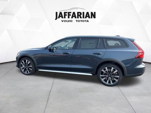 new 2026 Volvo V60 Cross Country car, priced at $62,145
