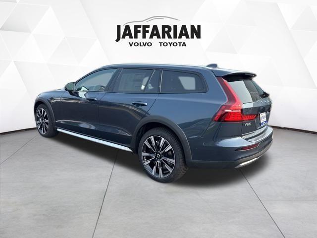 new 2026 Volvo V60 Cross Country car, priced at $62,145