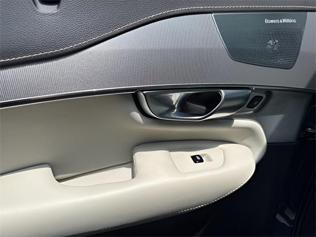 used 2022 Volvo XC90 Recharge Plug-In Hybrid car, priced at $50,950