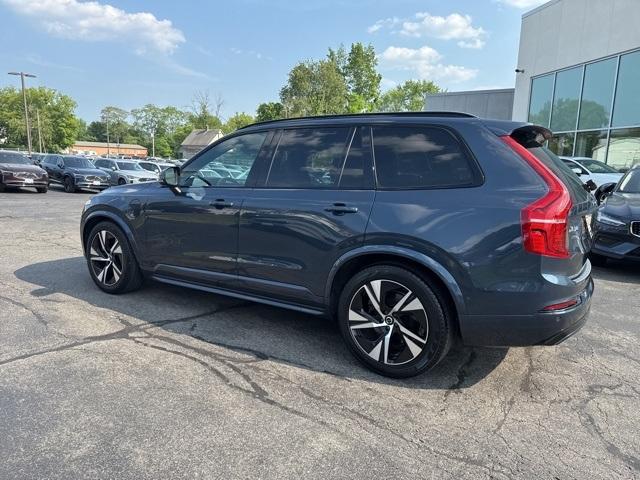 used 2022 Volvo XC90 Recharge Plug-In Hybrid car, priced at $51,900