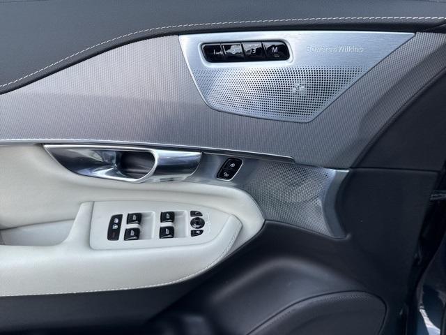 used 2022 Volvo XC90 Recharge Plug-In Hybrid car, priced at $51,900