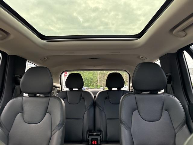 used 2022 Volvo XC90 car, priced at $37,500