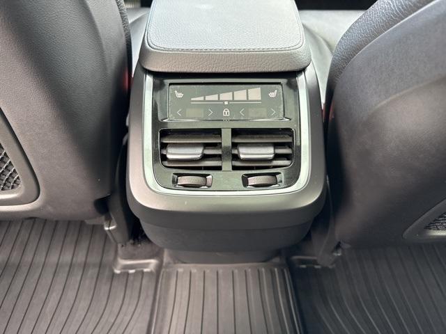 used 2022 Volvo XC90 car, priced at $37,500