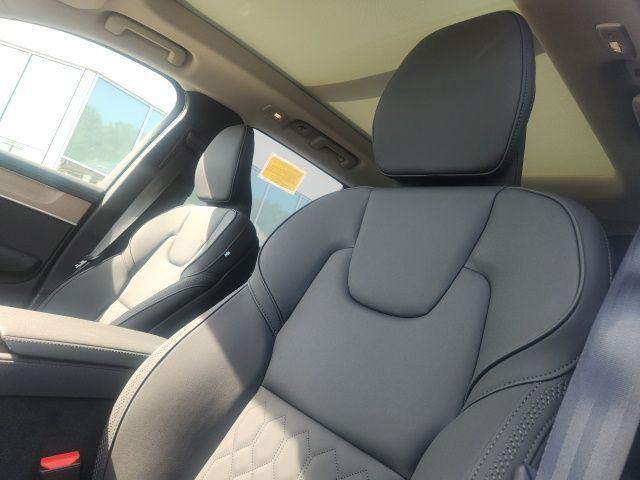 new 2026 Volvo XC90 car, priced at $72,210