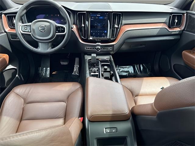 used 2023 Volvo XC60 car, priced at $39,500