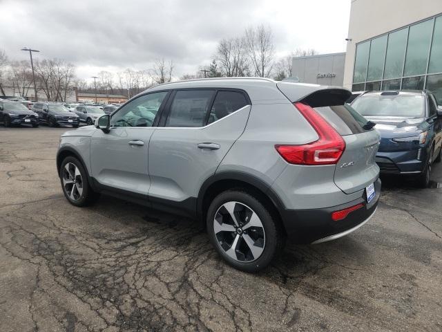 new 2025 Volvo XC40 car, priced at $46,035