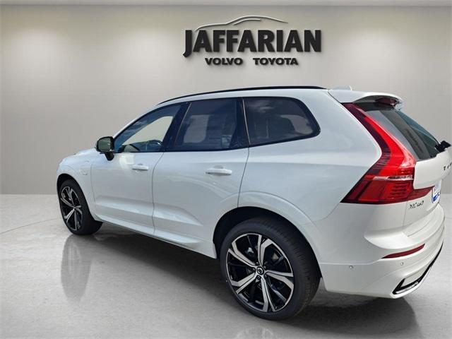 new 2025 Volvo XC60 Plug-In Hybrid car, priced at $71,855