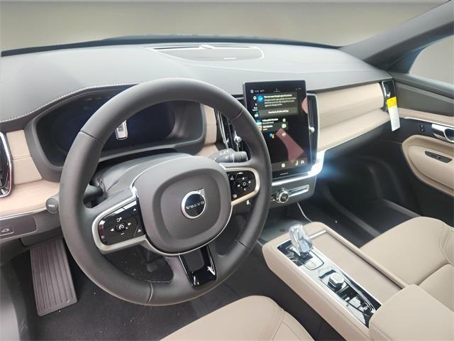 new 2025 Volvo XC90 car, priced at $65,885