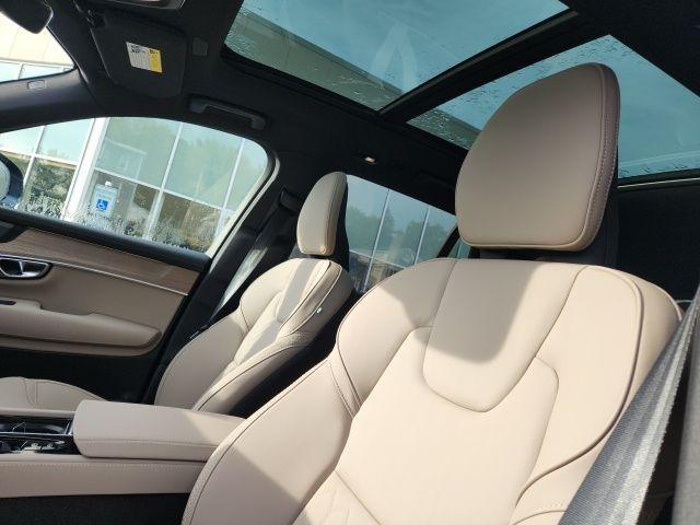 new 2026 Volvo XC90 car, priced at $68,155