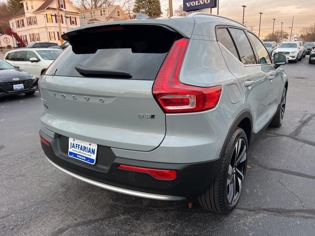 new 2025 Volvo XC40 car, priced at $51,040