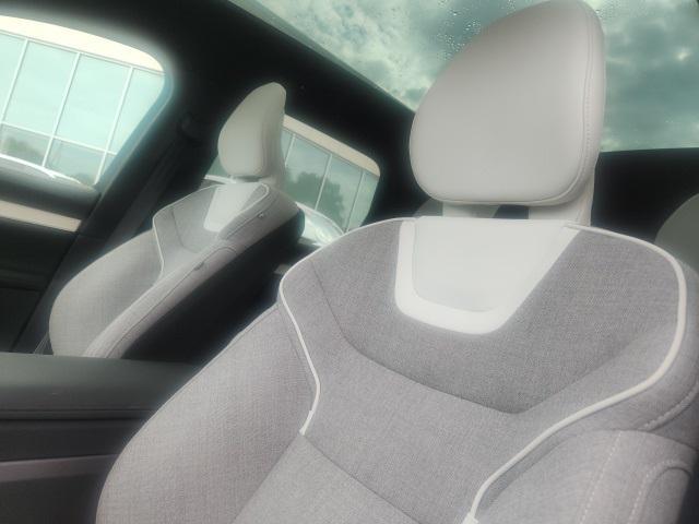 new 2025 Volvo EX90 car, priced at $86,655