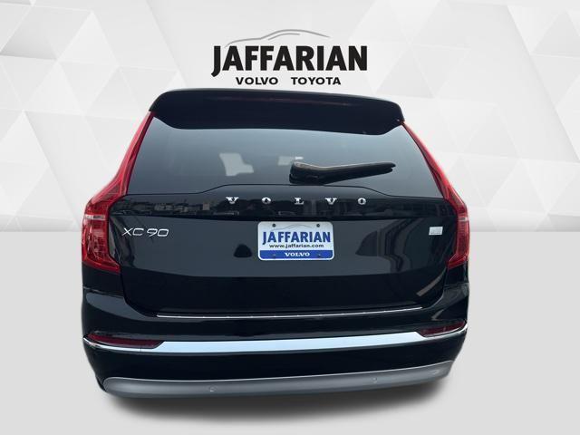 used 2022 Volvo XC90 Recharge Plug-In Hybrid car, priced at $38,788