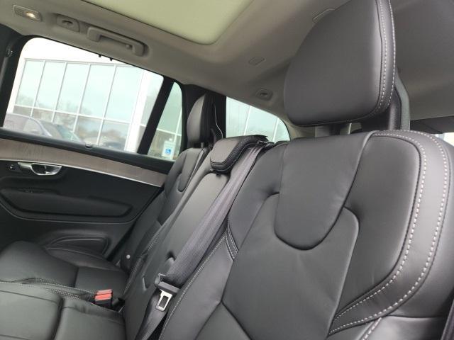 new 2025 Volvo XC90 Plug-In Hybrid car, priced at $82,405