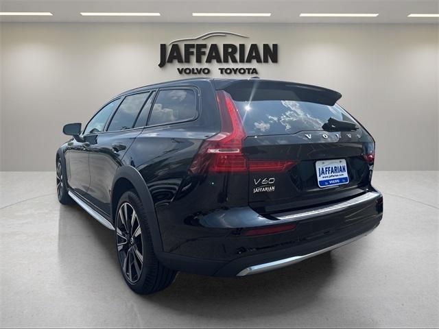 used 2024 Volvo V60 Cross Country car, priced at $49,991