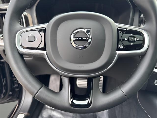 used 2022 Volvo S60 Recharge Plug-In Hybrid car, priced at $34,750