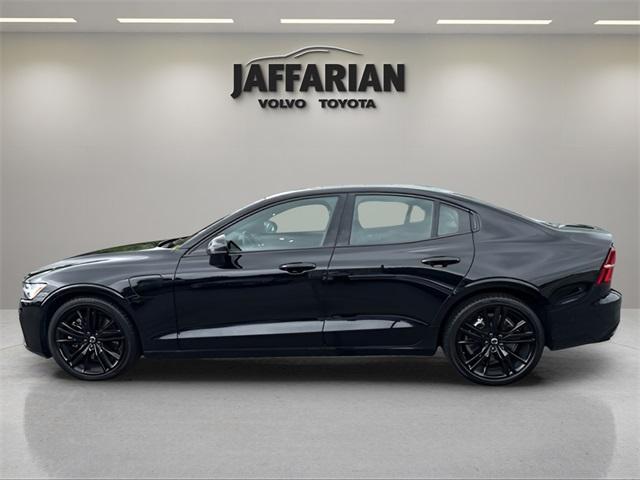 used 2022 Volvo S60 Recharge Plug-In Hybrid car, priced at $35,900