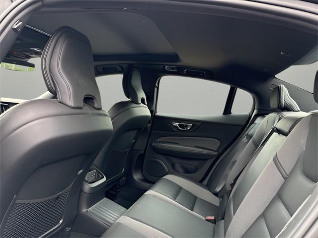 used 2022 Volvo S60 Recharge Plug-In Hybrid car, priced at $35,900