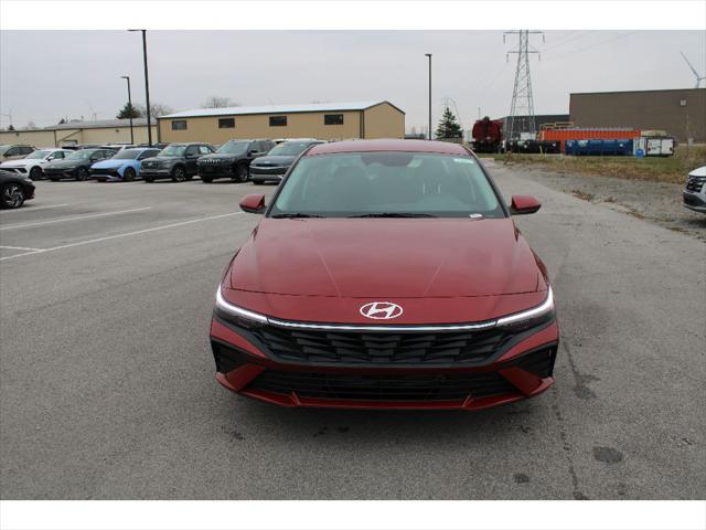 new 2025 Hyundai Elantra HEV car, priced at $26,581