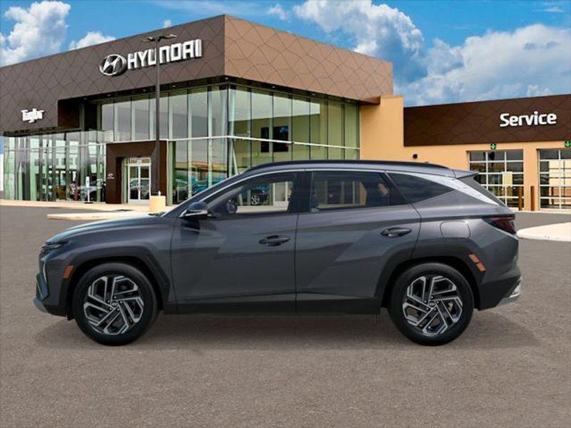 new 2026 Hyundai TUCSON Hybrid car, priced at $44,470