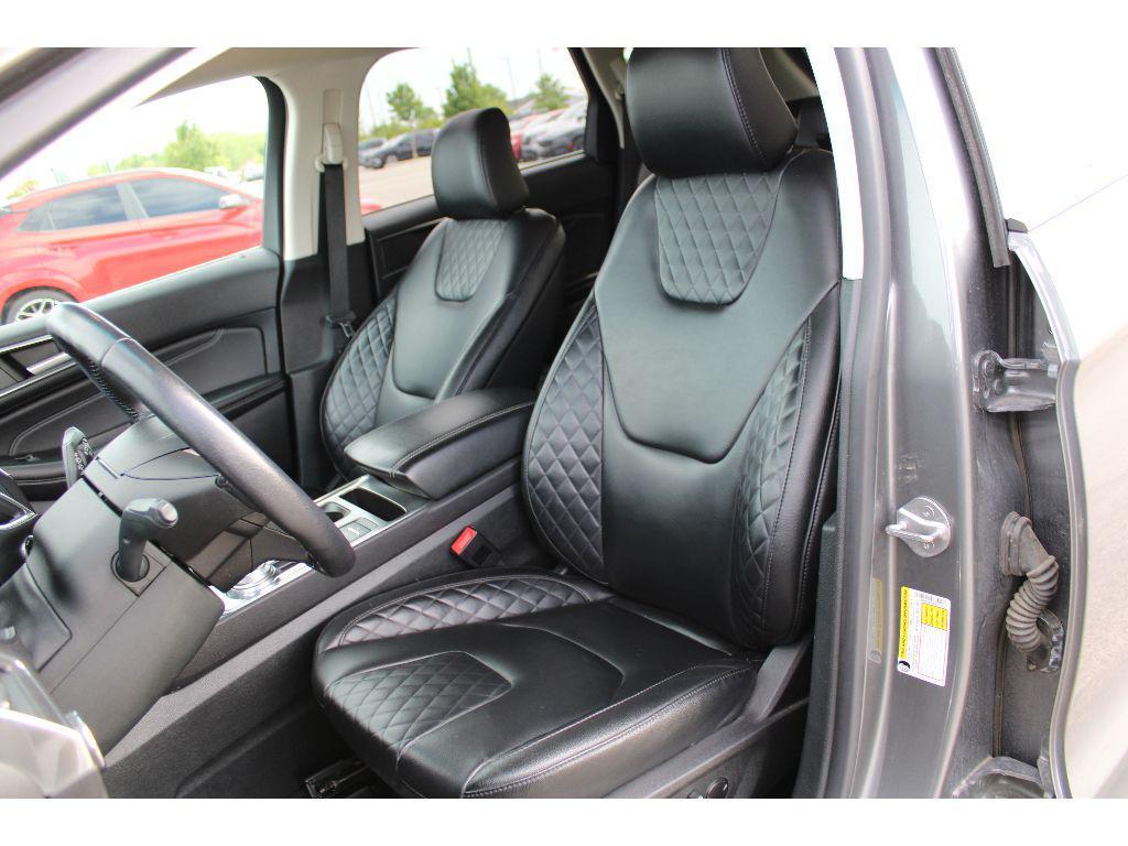 used 2023 Ford Edge car, priced at $24,250