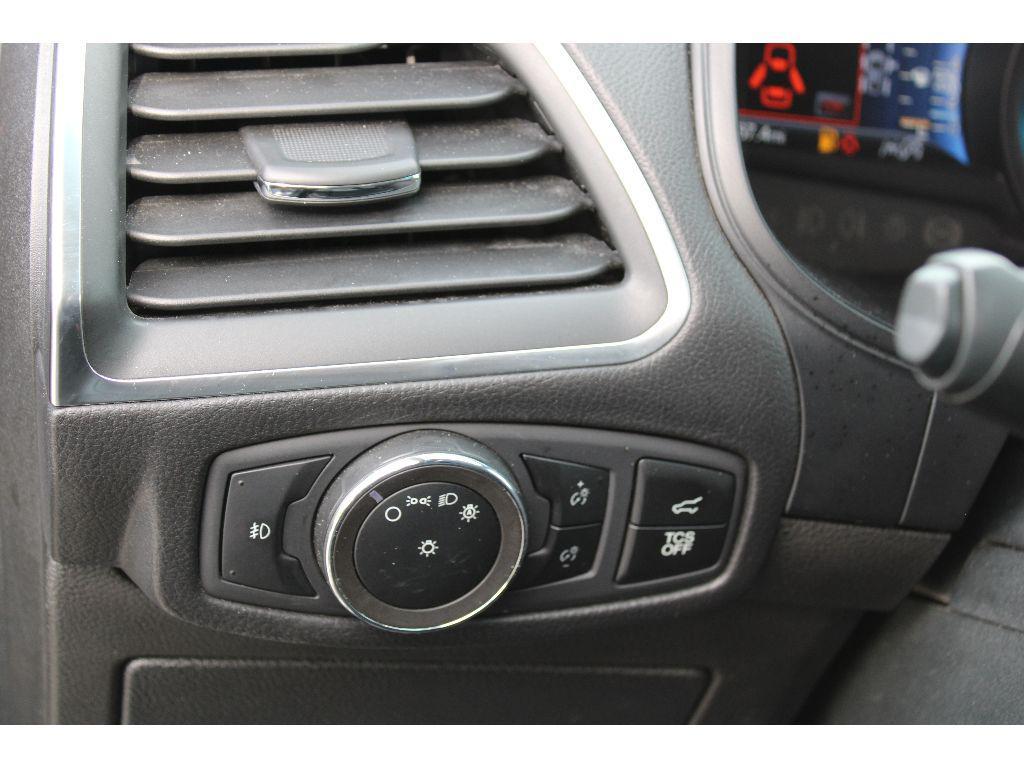 used 2023 Ford Edge car, priced at $24,250