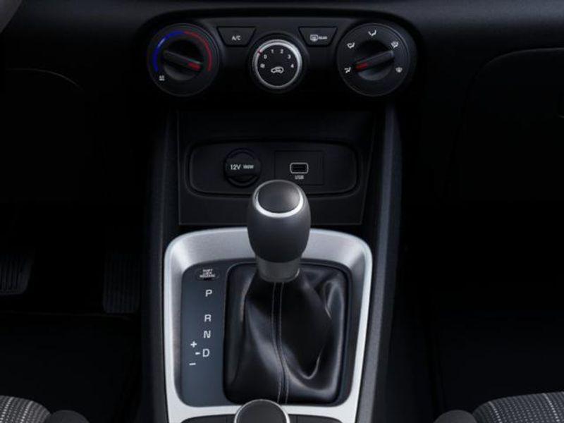 new 2025 Hyundai Venue car, priced at $22,320