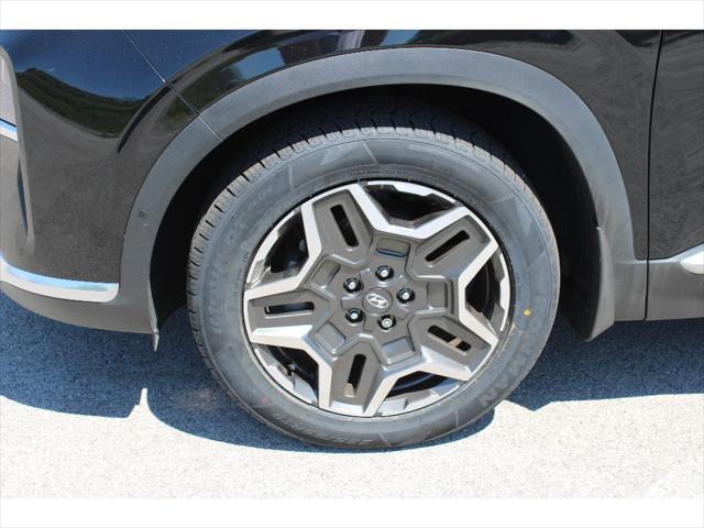 used 2022 Hyundai Santa Fe car, priced at $28,995