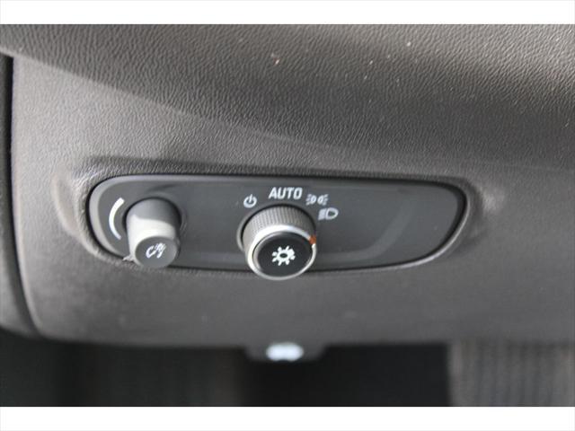 used 2021 Chevrolet Equinox car, priced at $15,555