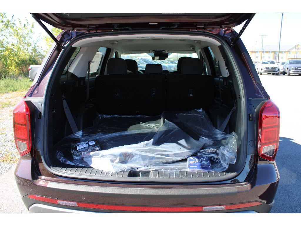 used 2025 Hyundai Palisade car, priced at $32,995