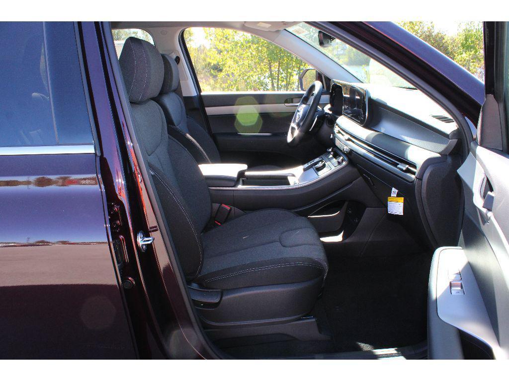 used 2025 Hyundai Palisade car, priced at $32,995